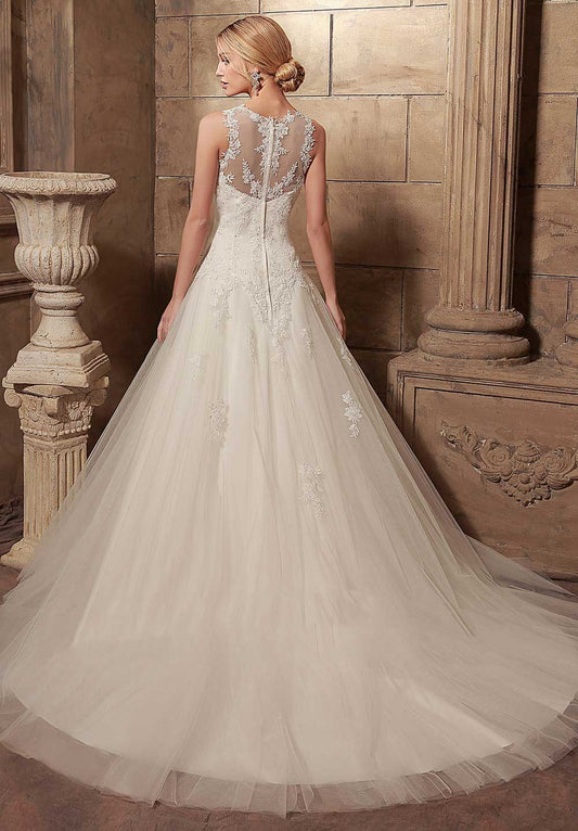 Elegant Lace A-line Wedding Dress with Sweetheart Illusion Neckline